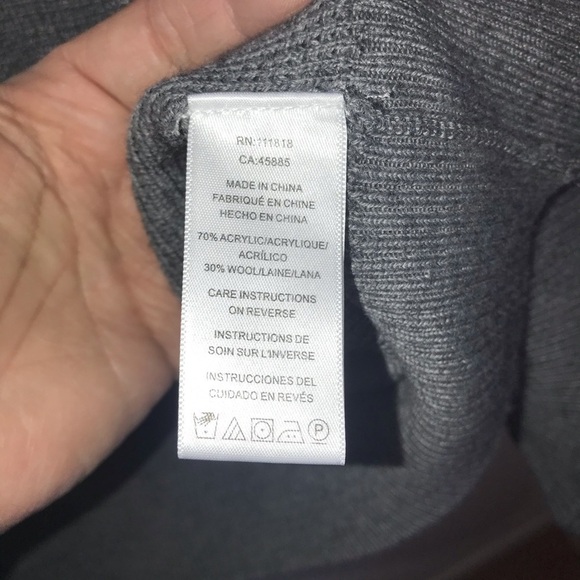 *Michael Kors Men's Wool Blend Cardigan Swe… - Picture 5 of 5